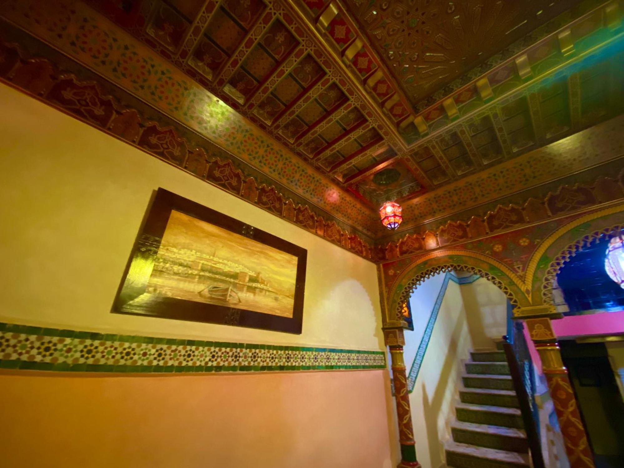 Riad Nezha Avec Jacuzzi Et 3 Piscines Au Coeur De Marrakesch Exterior foto