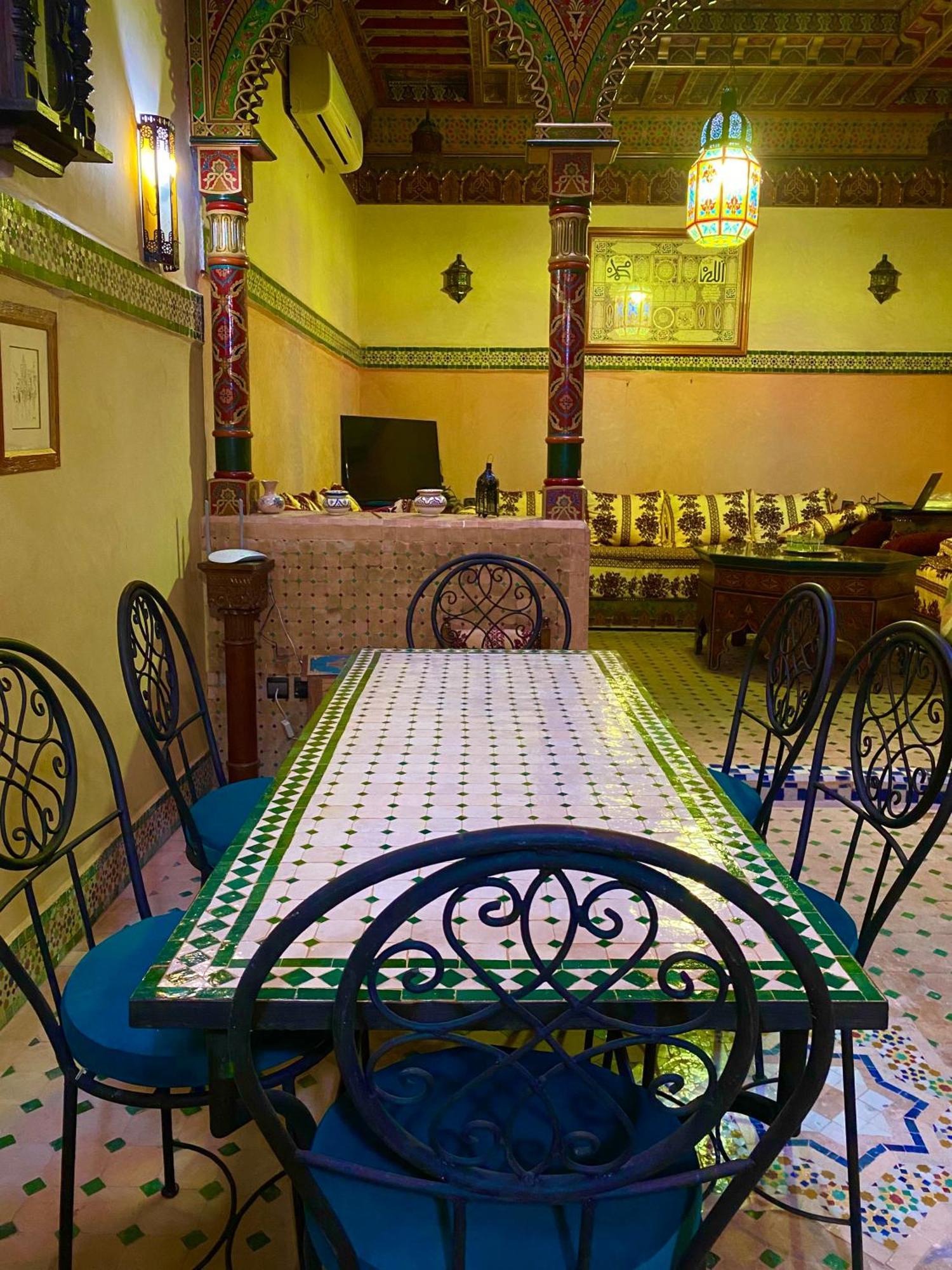 Riad Nezha Avec Jacuzzi Et Au Coeur De Marrakesh Marrakesch Exterior foto